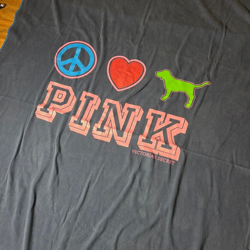 Victoria's Secret 2007 PINK Fleece Stadium Blanket Peace Heart Dog 53x67 Y2K
